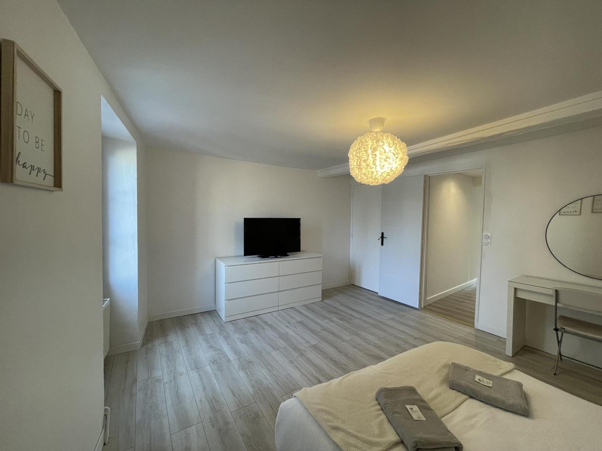 L'Authentique Apartment Chablis Ngoại thất bức ảnh