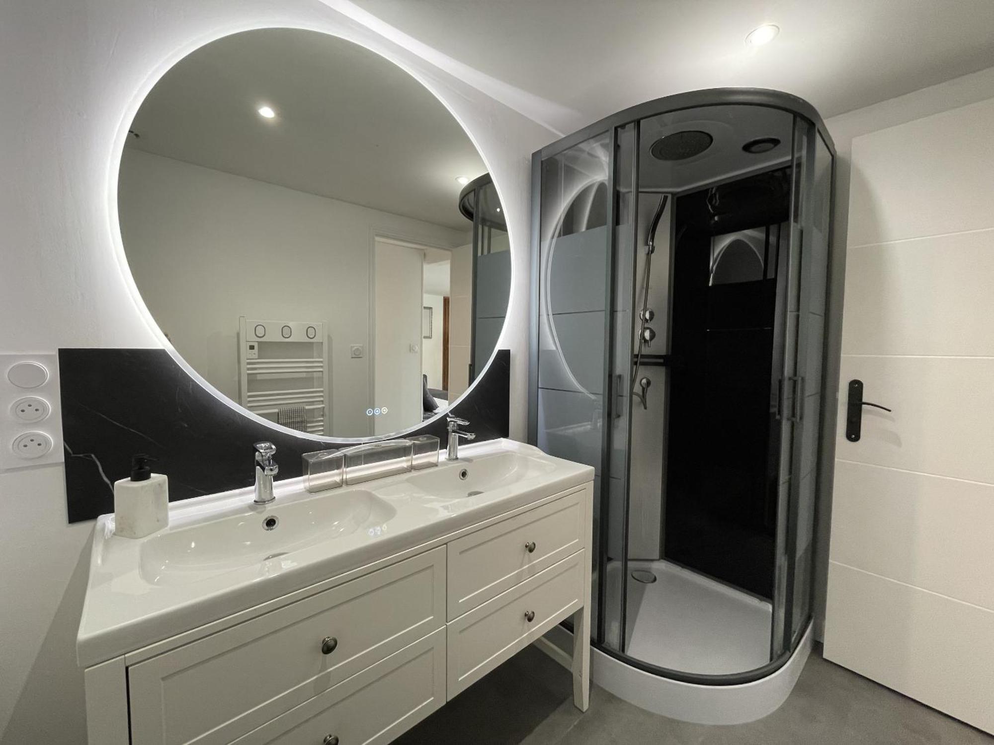 L'Authentique Apartment Chablis Ngoại thất bức ảnh